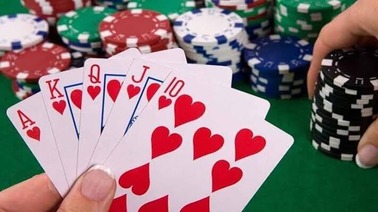 mậu binh chơi như nào